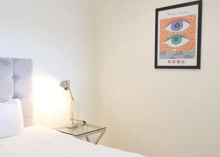 Flat 14 Southey House *