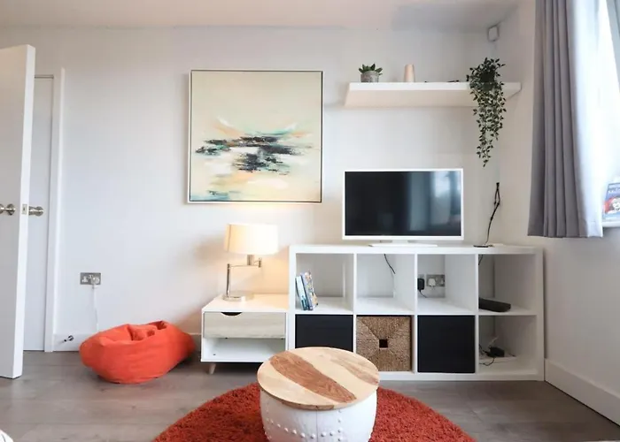 Flat 14 Southey House